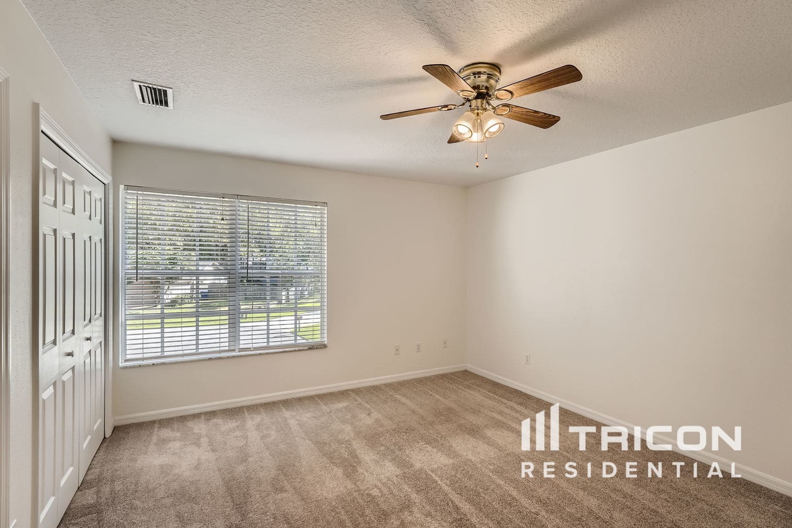 Building Photo - 22127 Rosewall Ct