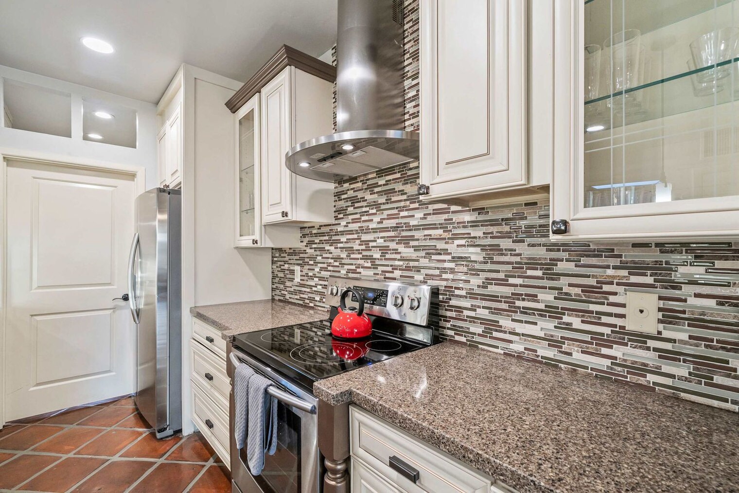 Building Photo - 5190 W Pso Del Barranco