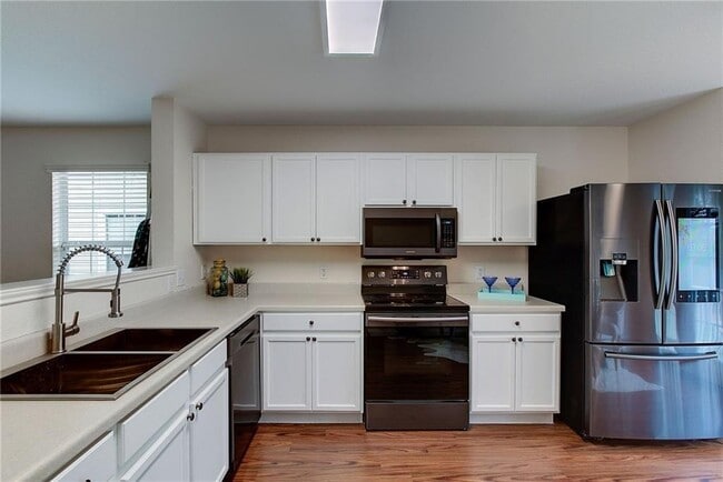 Building Photo - 7107 Alegre Pass