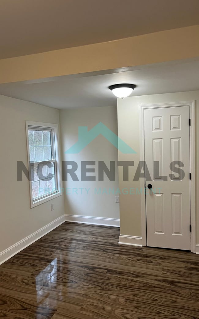 Building Photo - 1036 Brower Rd