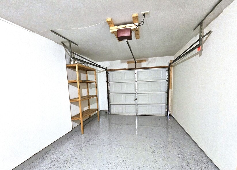Garage - 292 Pine Ridge Rd