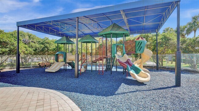Building Photo - 17030 NW 19th Ct