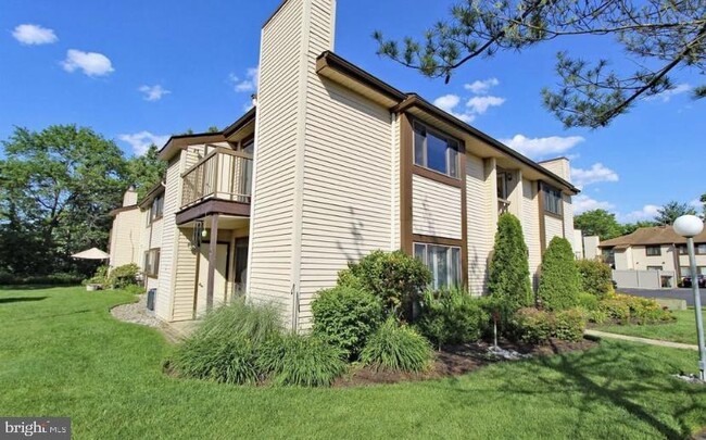 Building Photo - 1003 Britton Pl
