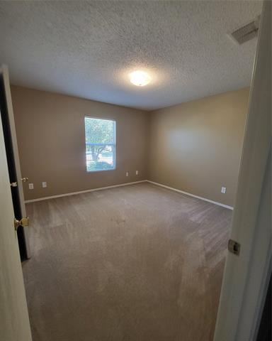 Building Photo - 2513 Barksdale Dr