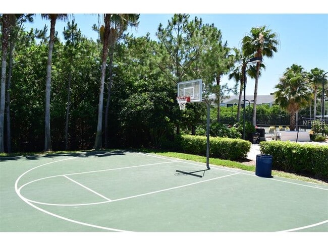 Building Photo - 569 Vallance Way NE