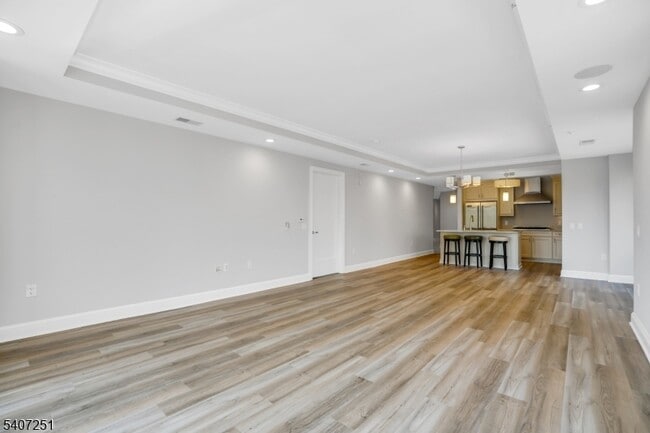 Building Photo - 40 W Park Pl