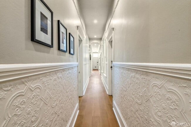 Building Photo - 2856 Sacramento St