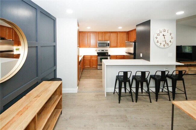 Building Photo - 1468 Briarwood Rd NE