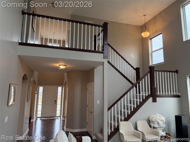 Building Photo - 58206 Sunflower Cir N