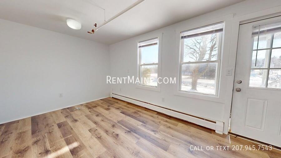 Building Photo - 2412 Western Ave