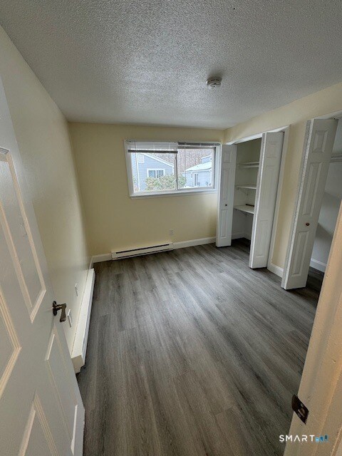 Building Photo - 15 -2 Kent Ct