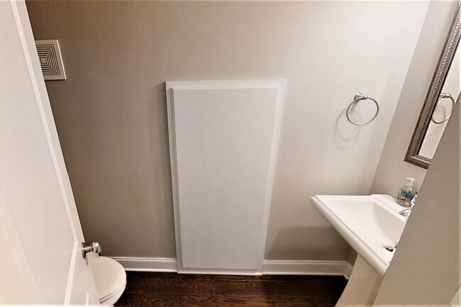 Building Photo - 407 Brantley Cove Cir