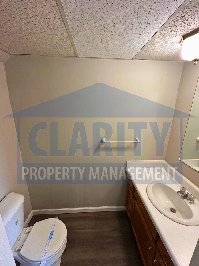 Building Photo - 1297-1299 Robin Hood Drive NW