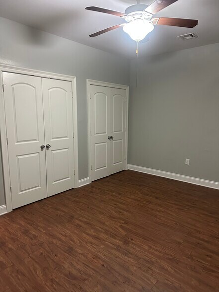 Building Photo - 6329 Saint Claude Ave