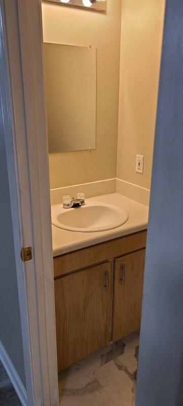 Building Photo - 419 Pine Crest Cir