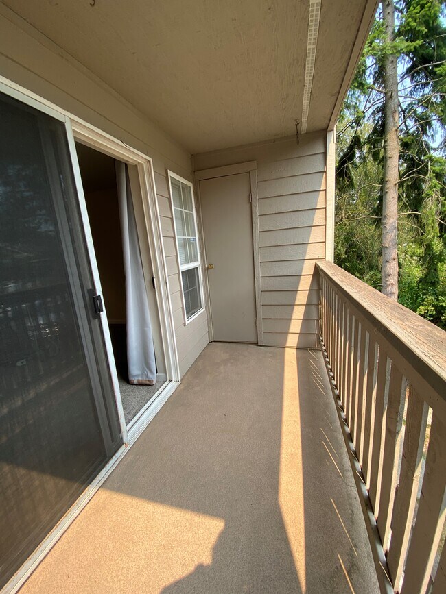 Building Photo - 215 100th St SW