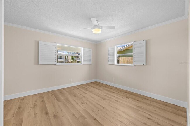 Building Photo - 2026 Bayou Grande Blvd NE