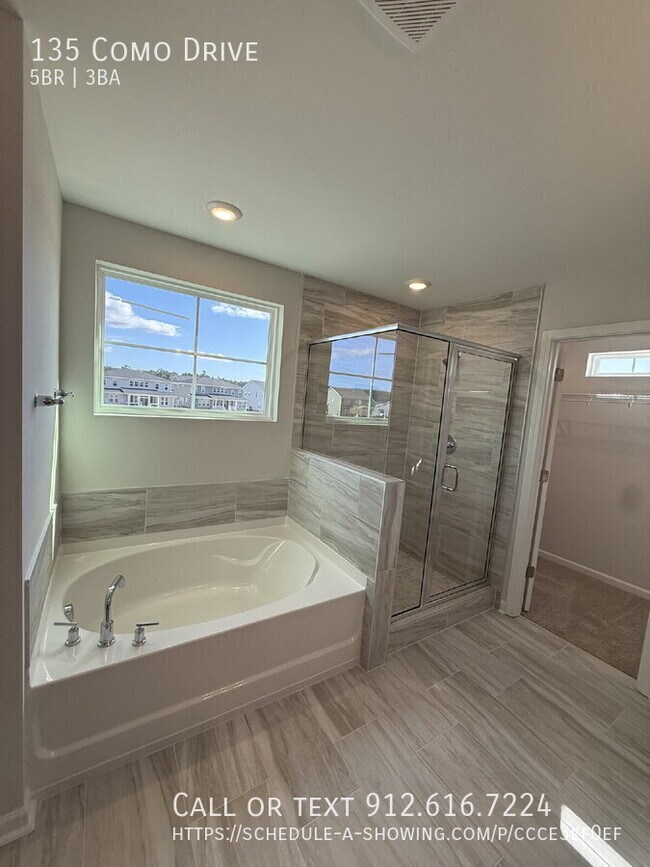 Building Photo - 135 Como Dr