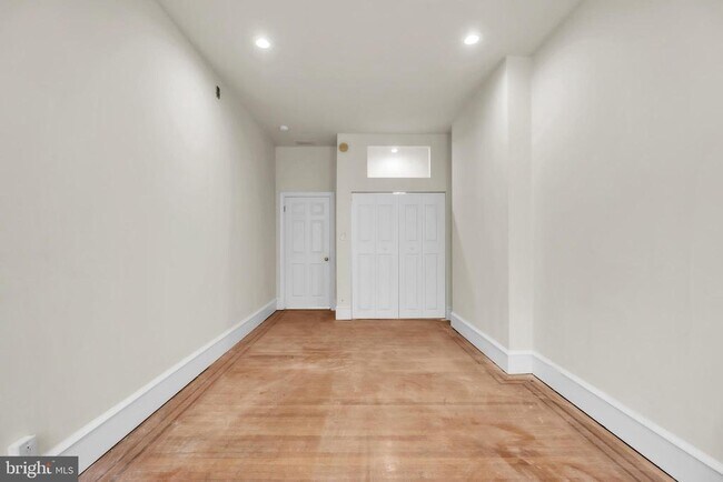 Building Photo - 1823 S Broad St