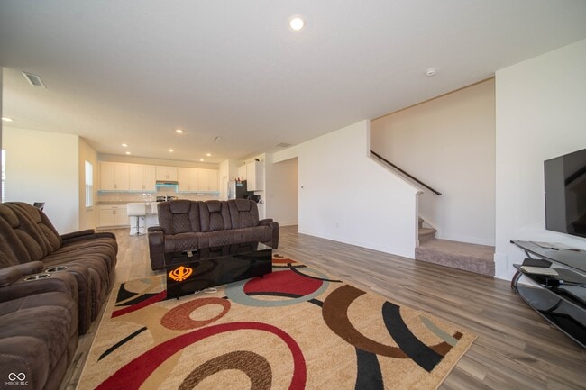 Building Photo - 7234 Darley Ln