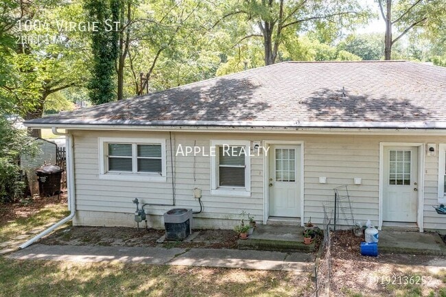 Building Photo - 1004 Virgie St