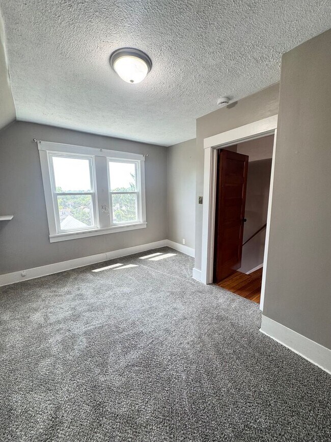 Building Photo - 3403 Arbor St