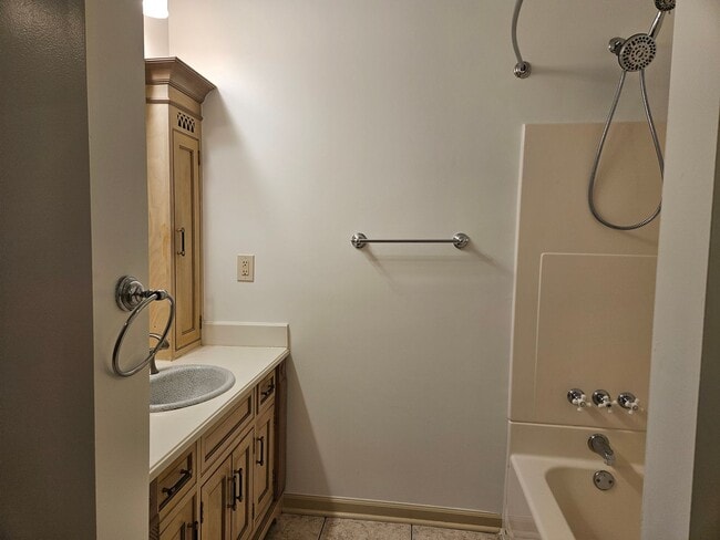 Building Photo - 798RUNVILLER