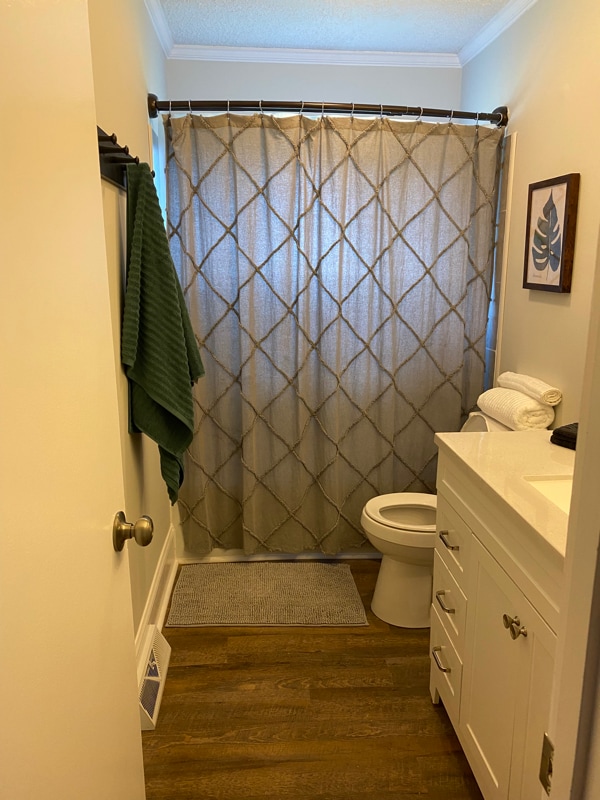 Building Photo - 2008 3rd Loop Rd