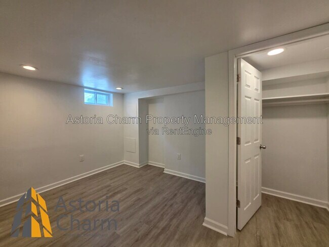 Building Photo - 519 E 28th St