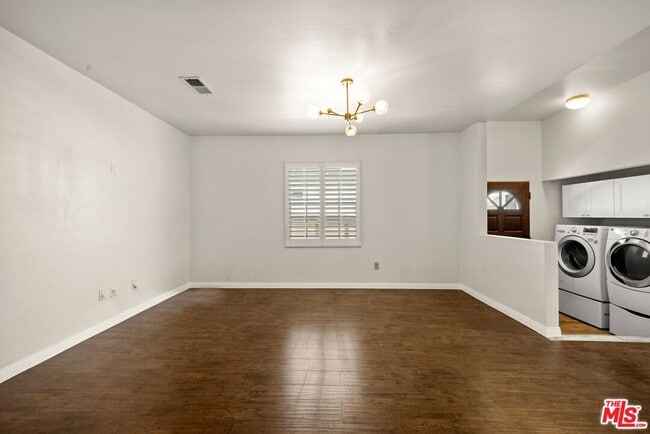 Building Photo - 4334 Lyceum Ave