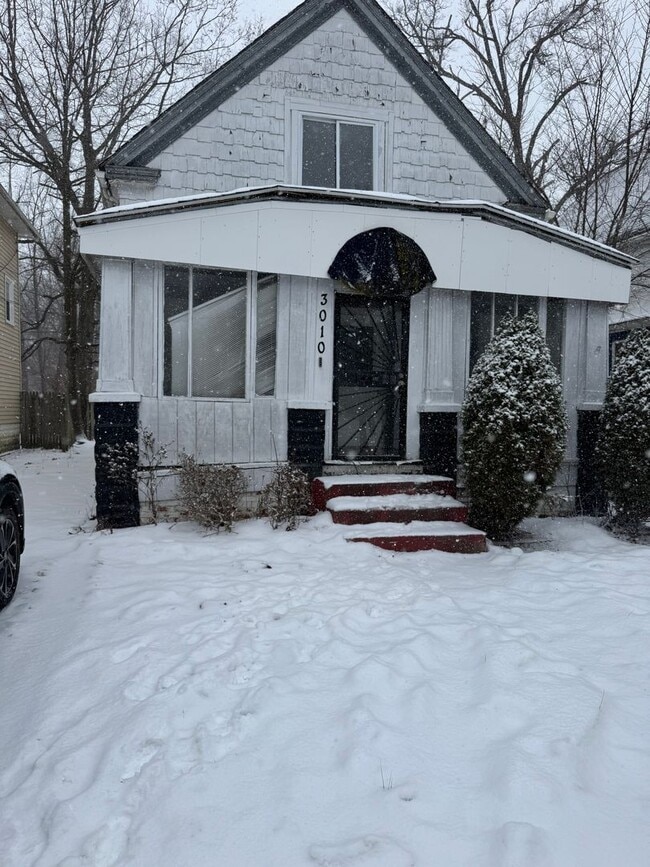 Building Photo - 3bd Single Buckeye/Kinsman Cash Pay