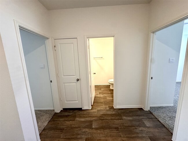 Building Photo - 30407 Carter Cv