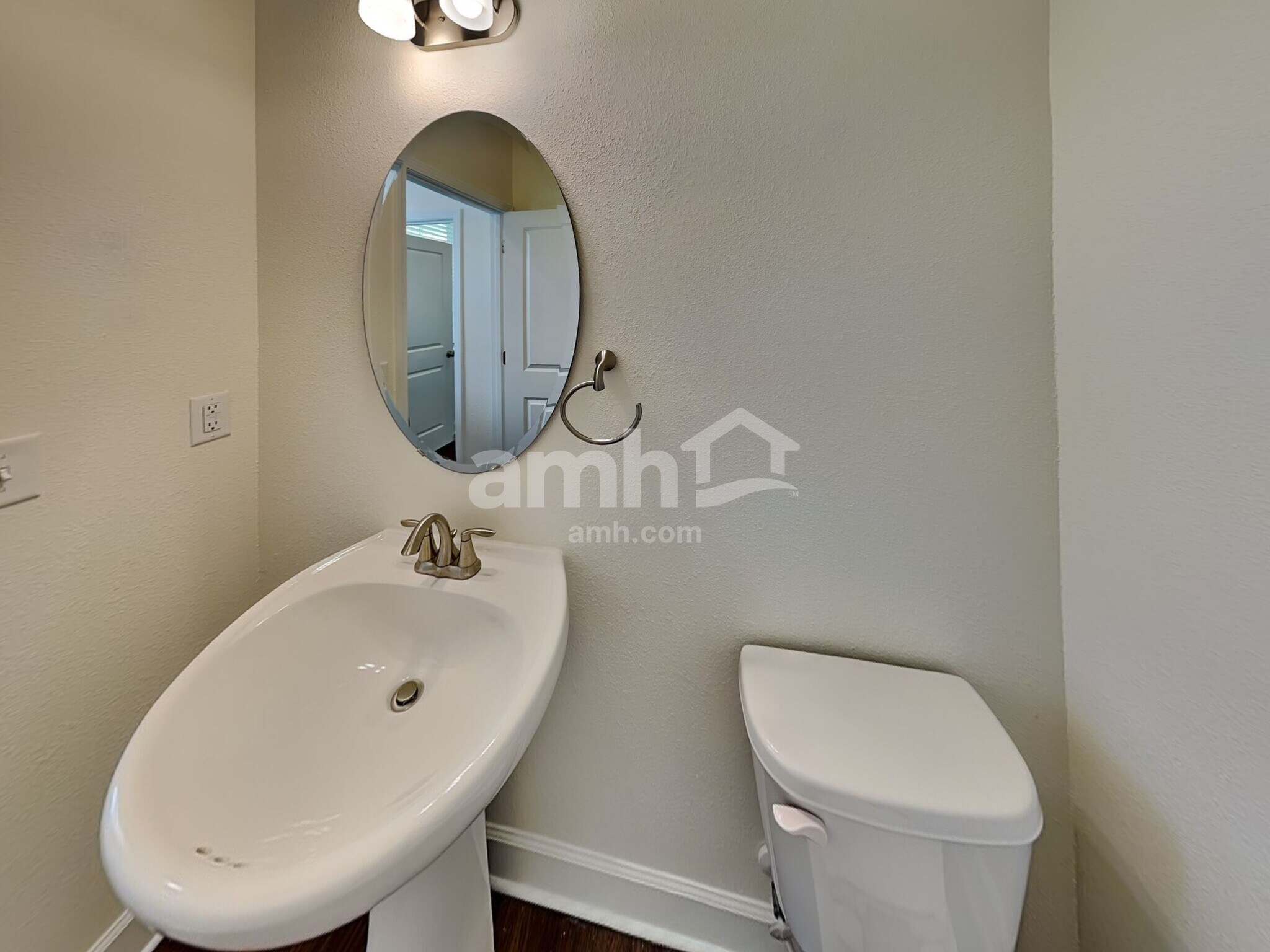 Building Photo - 105 Moultrie Crossing Ln