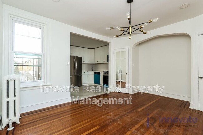 Building Photo - 1670 N Felton St