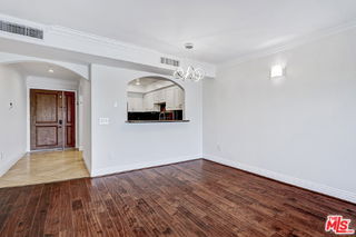 Building Photo - 1520 S Shenandoah St