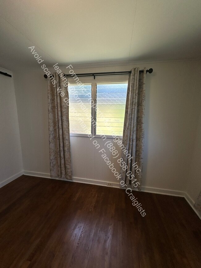 Building Photo - Charming 3-Bedroom Pet-Friendly Home with ...