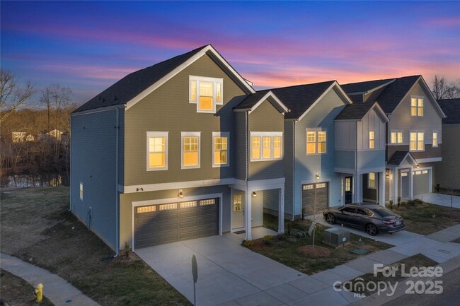 Building Photo - 9038 Henry Thoreau Rd