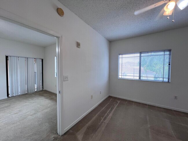 Building Photo - 2809 Amalei Dr