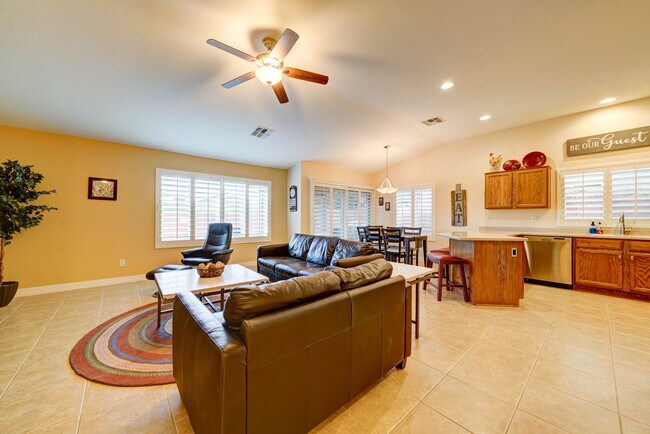 Building Photo - 6744 S Haunted Canyon Rd