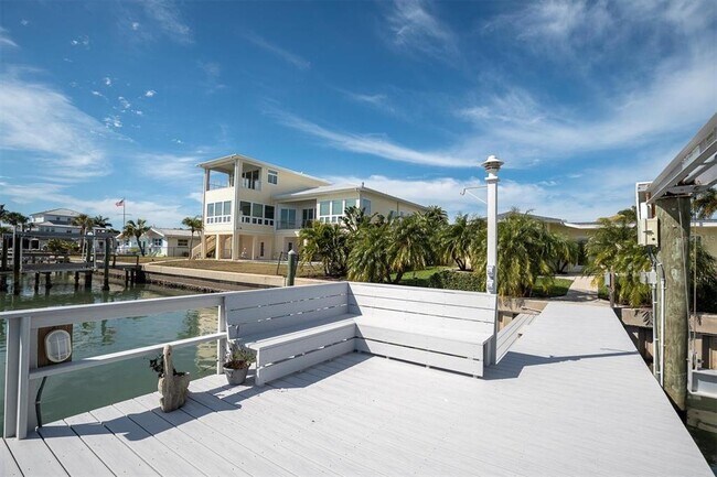 Building Photo - 309 Buttonwood Ln