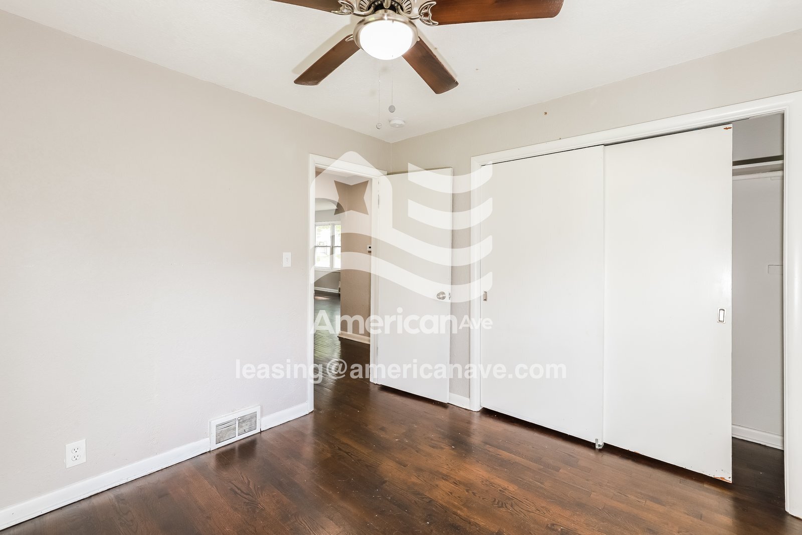 Building Photo - 1908 S Broadway St