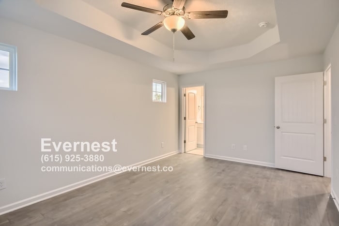Building Photo - 130 Carver Ln