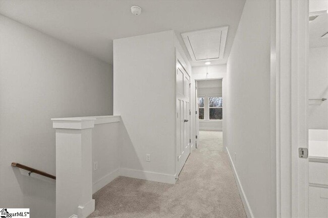 Building Photo - 604 Harebell Wy