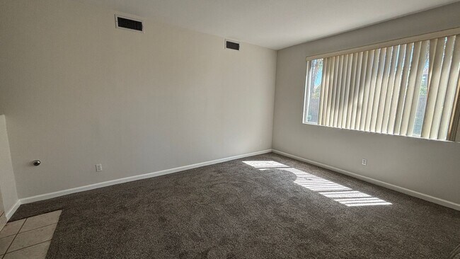 Building Photo - Adorable Four Bedroom home ready for its forever family!