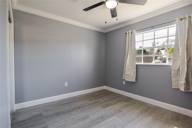 Building Photo - 8725 N 52nd St