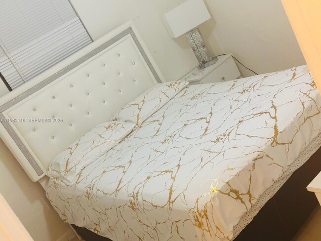 Building Photo - 836 NW 98th St