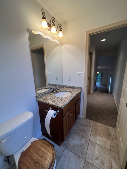 Bathroom - 69 Tiara Ct
