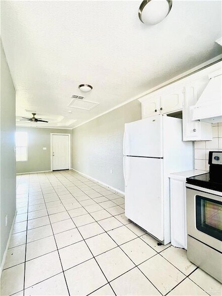 Building Photo - 18024 Sago Palm Dr