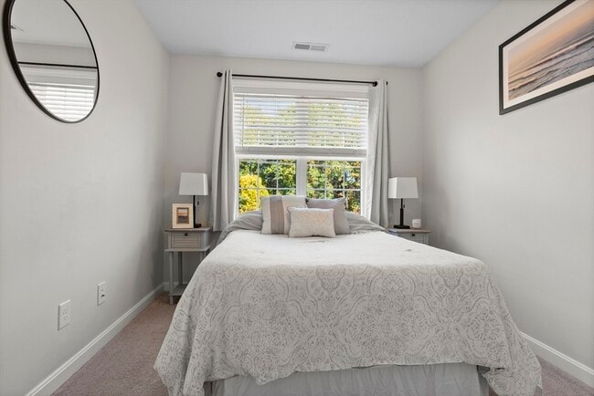 Building Photo - 45 Riley Rd