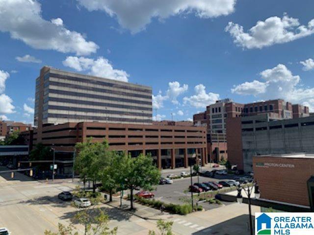 Building Photo - 401 20th St N